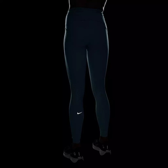 Nike High Rise 7/8 Length - Picture 9 of 9